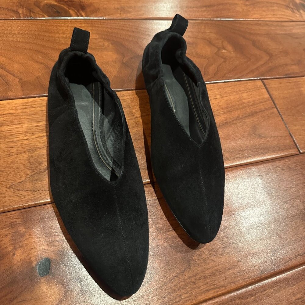 CO suede flats, size 37.5